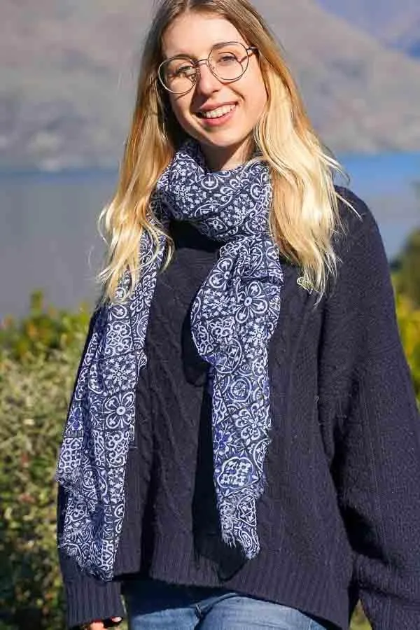 Feonia Fine Scarf