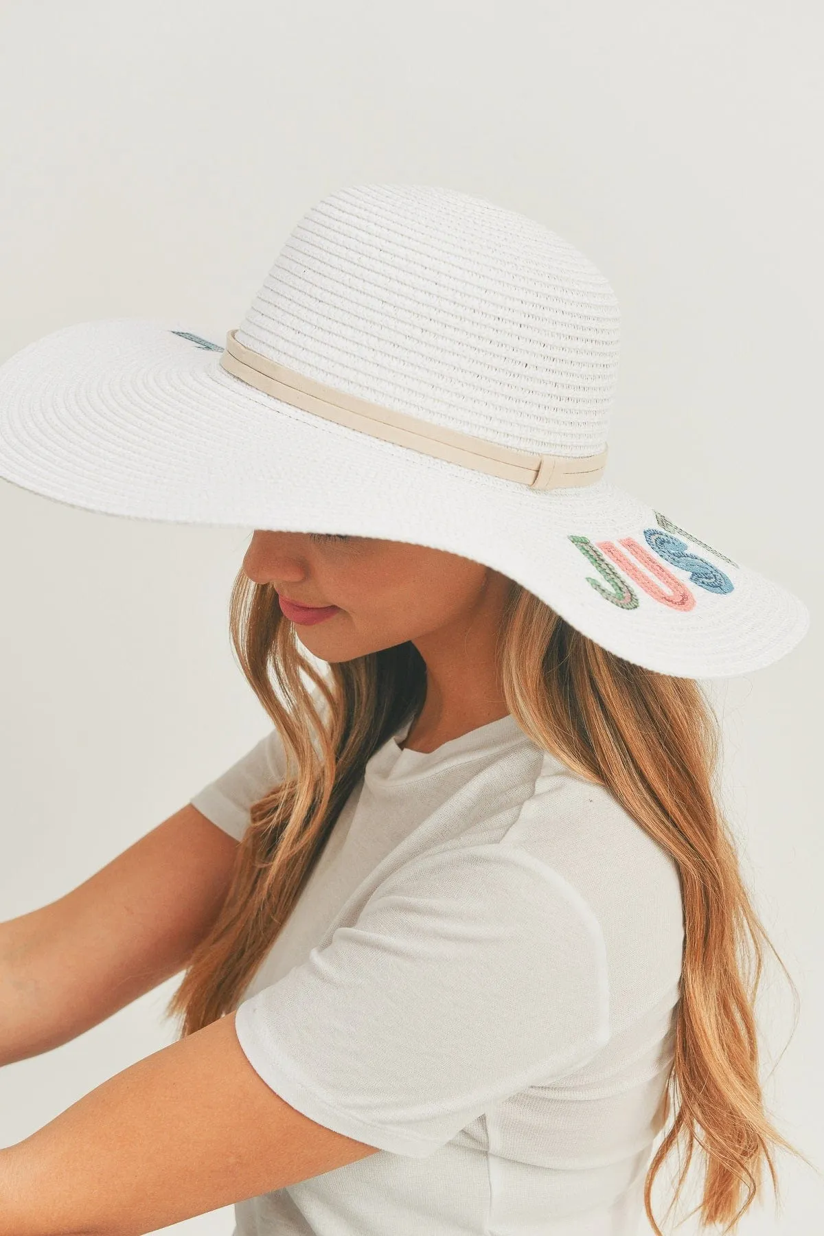 MH0122 Sequin Letter "Just Chill Out" Floppy Hat